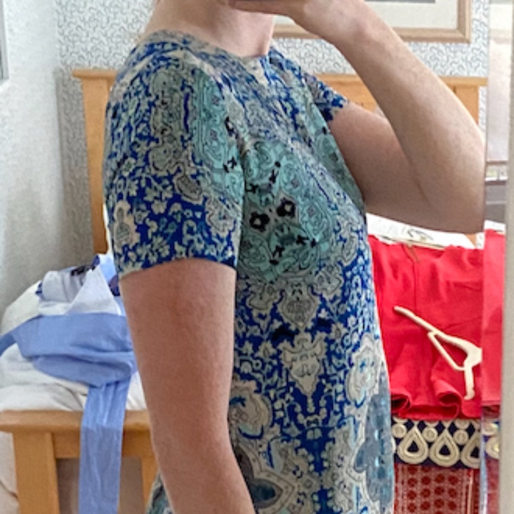 Patterned Lulu's Shift Dress - Picture 2 of 5